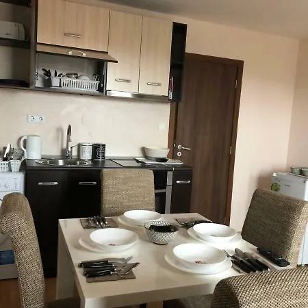 Park Lane Lux Hotel 4*