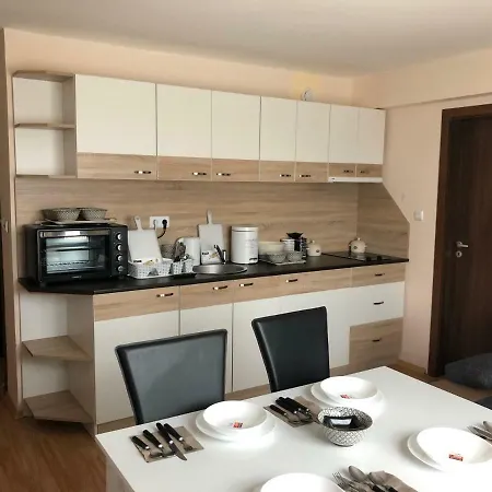Park Lane Lux Hotel 4*